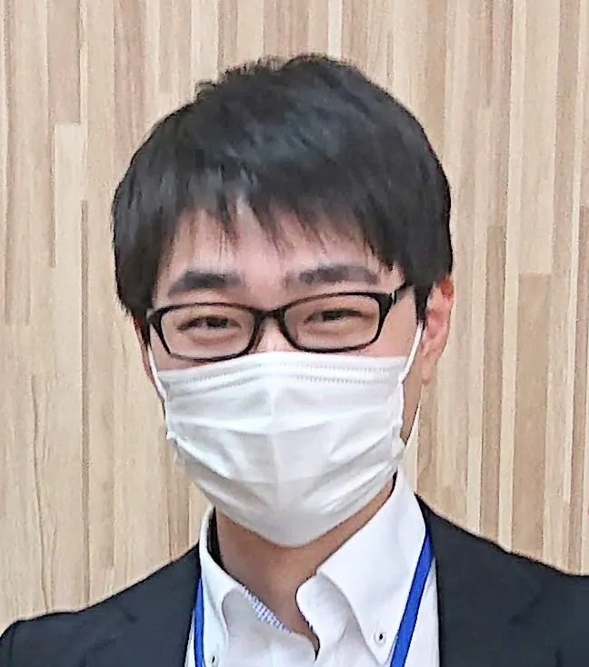 教務主任 中西将太